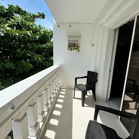 Apartamento A 3 Cuadras Del Mar En Santa Marta Gaira Exterior photo